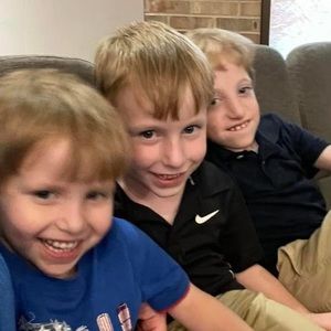 Meet your Posher, Sharon